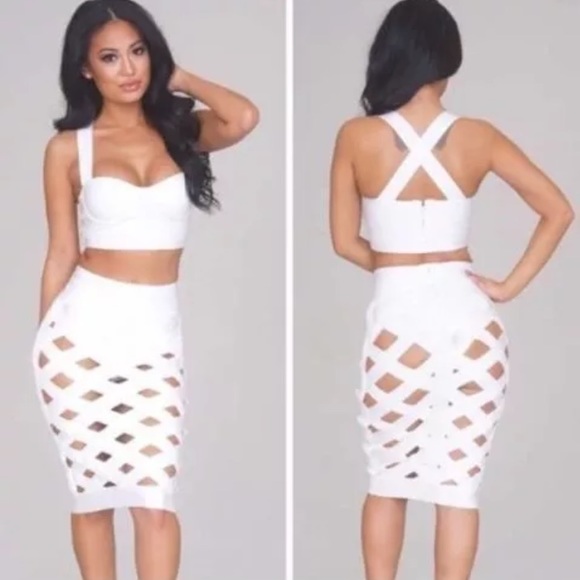 STORE CLOSING‼️ 3 piece caged Bandage Dress Med - Picture 1 of 7